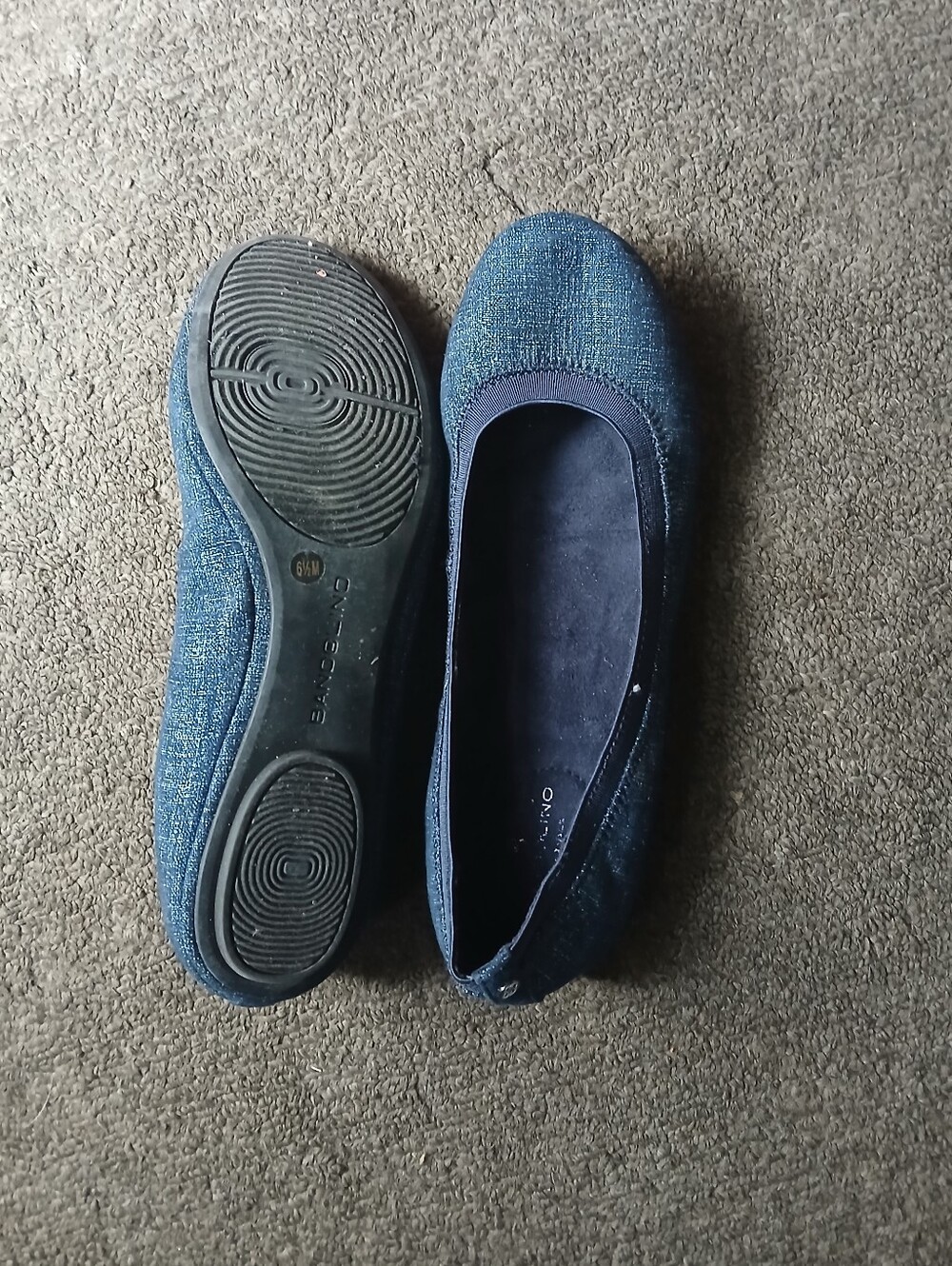 Bandolino Women's Denim-Look Navy Slip-On Flats Size 6.5M
